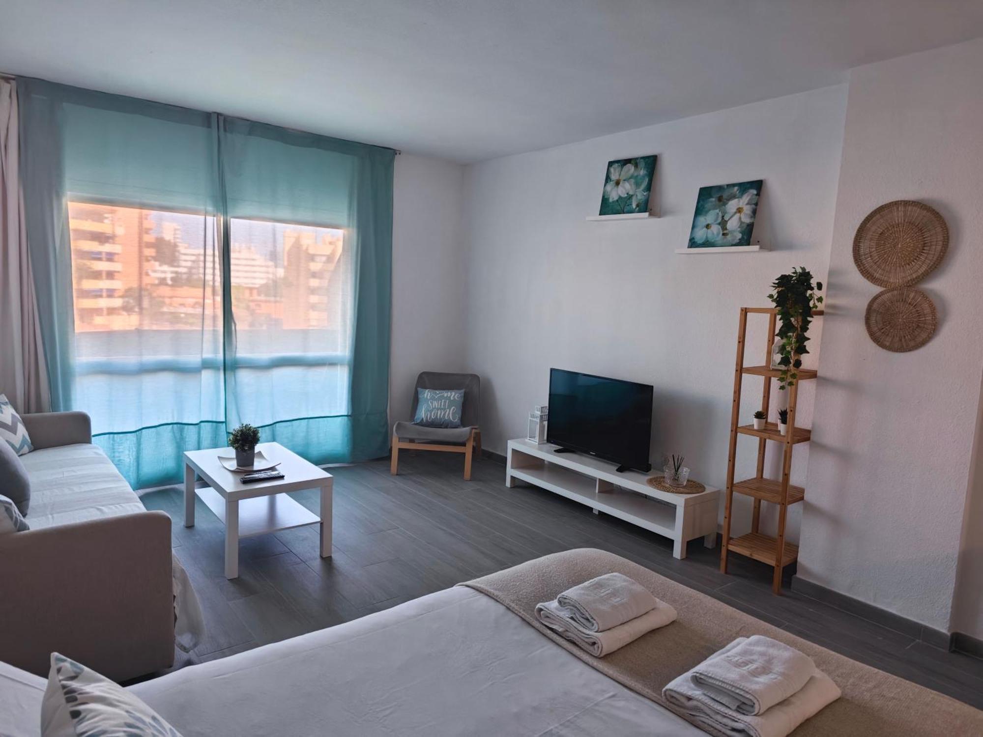 Benalbeach Casa Kito Suite 1ª Linea De Playa 贝纳尔马德纳 外观 照片