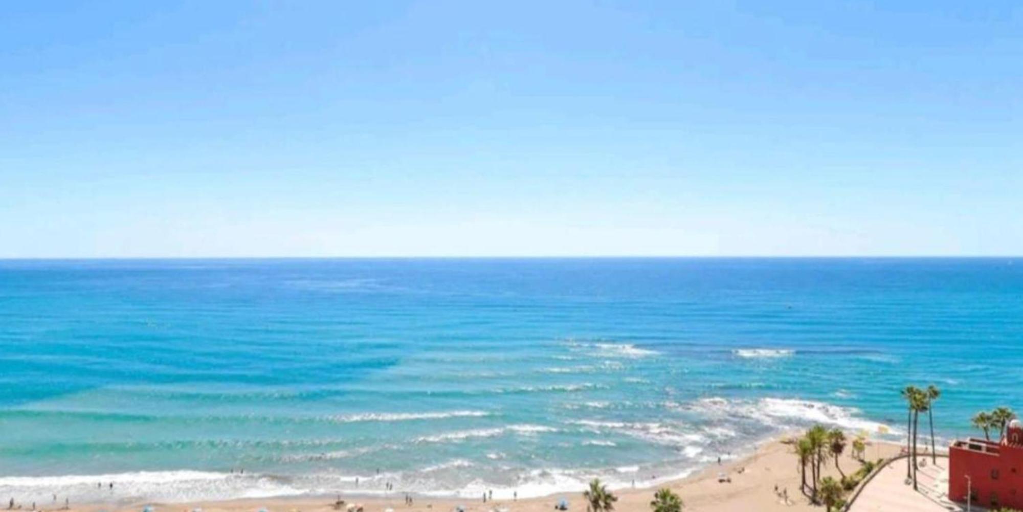 Benalbeach Casa Kito Suite 1ª Linea De Playa 贝纳尔马德纳 外观 照片