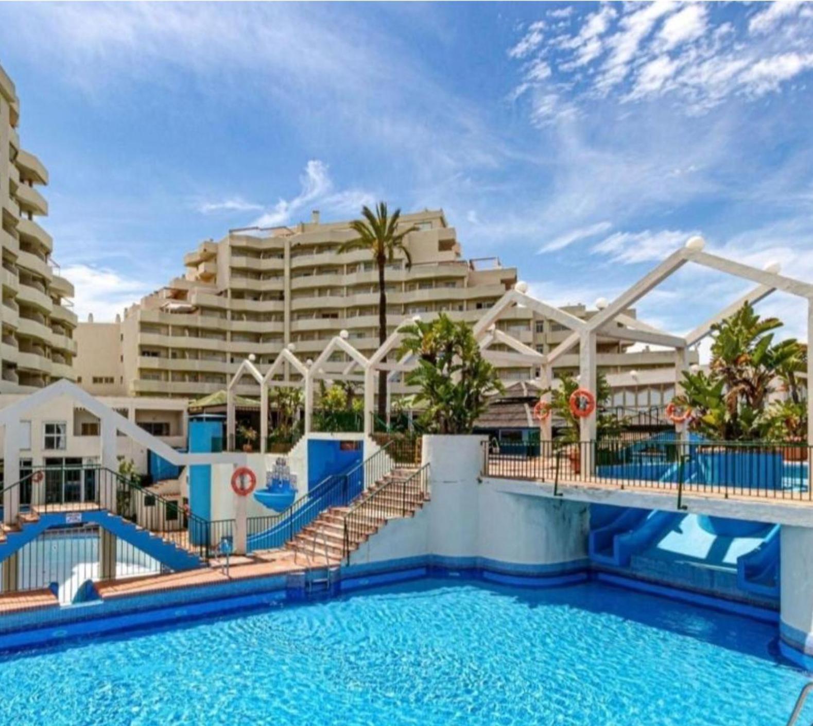 Benalbeach Casa Kito Suite 1ª Linea De Playa 贝纳尔马德纳 外观 照片